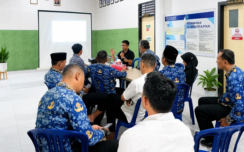 Sosialisasi Aplikasi E-Sampan kepada Seluruh Kelurahan di Kecamatan Ampenan untuk Mendukung Pelayanan Publik Digital