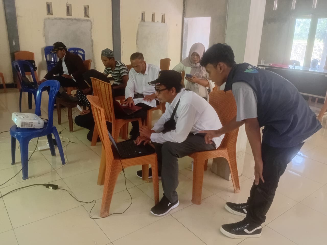 Pelatihan Pendataan TekaDesa Di Desa Eyat Mayang