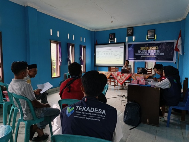 Pelatihan Pendataan TekaDesa di Desa Mareje Timur